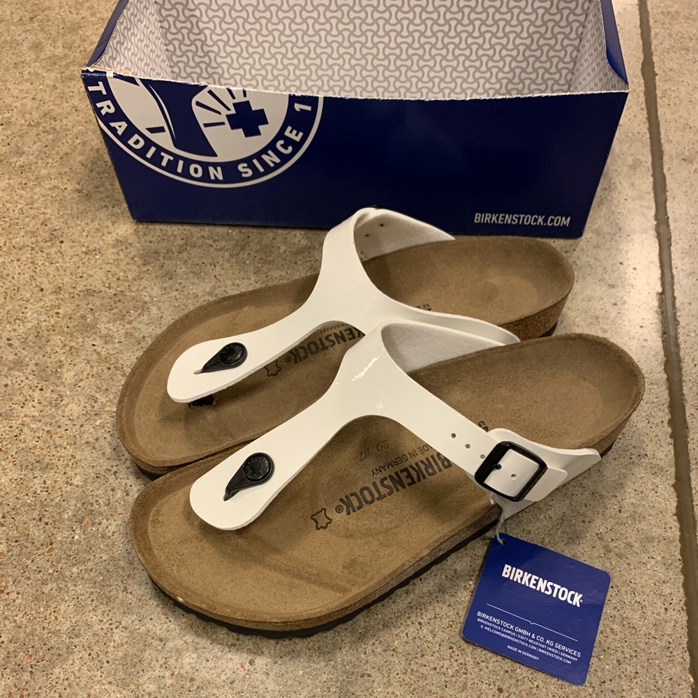 SOLD!!! BRAND NEW‼️ Birkenstock Gizeh‼️